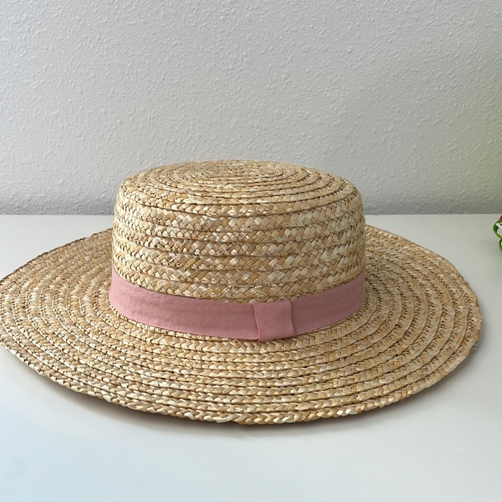 New, never worn beach fedora style hat
